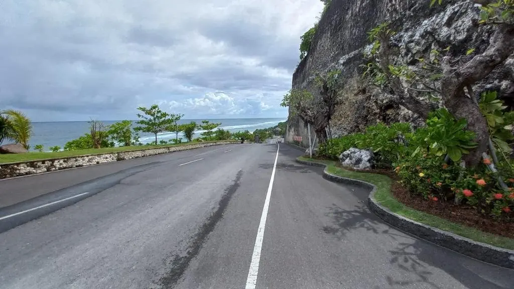 Roads & driving, Indonesia