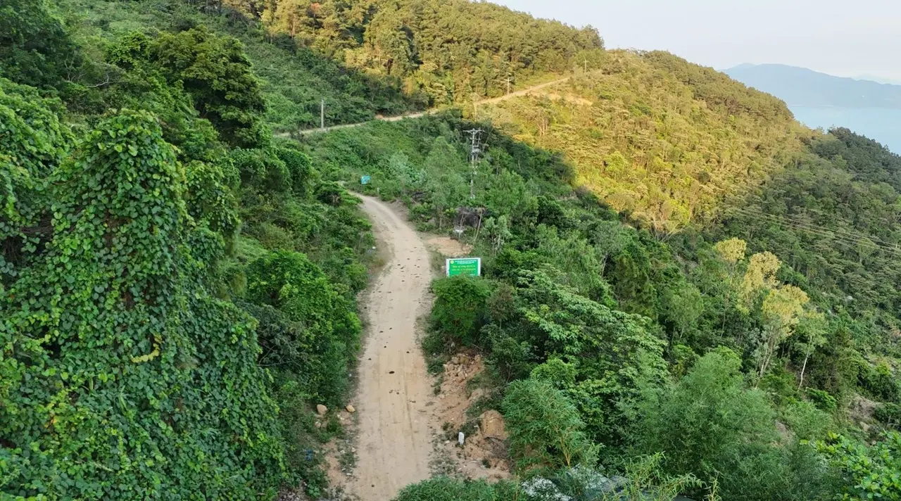 Roads & driving, Vietnam